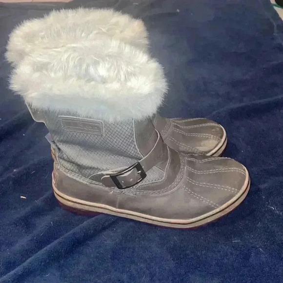 LL Beans Boots - Picture 4 of 5